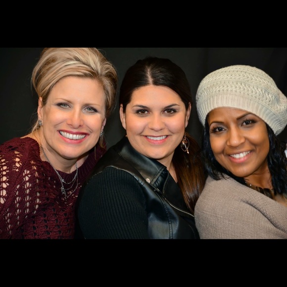 Meet your Posher, Lara - Picture 4 of 8